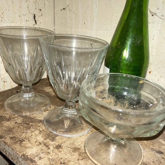 assorted things - Picture 9 of 16